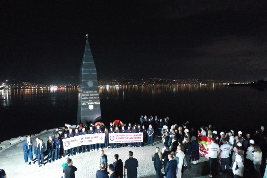 17 Ağustos Marmara Depreminin 27. Yıldönümünde Anma Törenleri Gerçekleştirildi