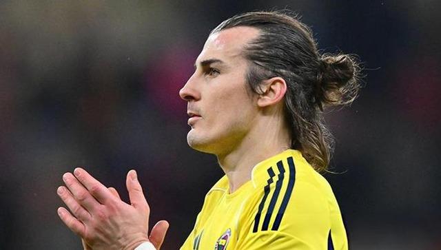 Çağlar Söyüncü Süper Lig'in Yeni Takımıyla Anlaştı! İmza Anı Kapıya Dayandı